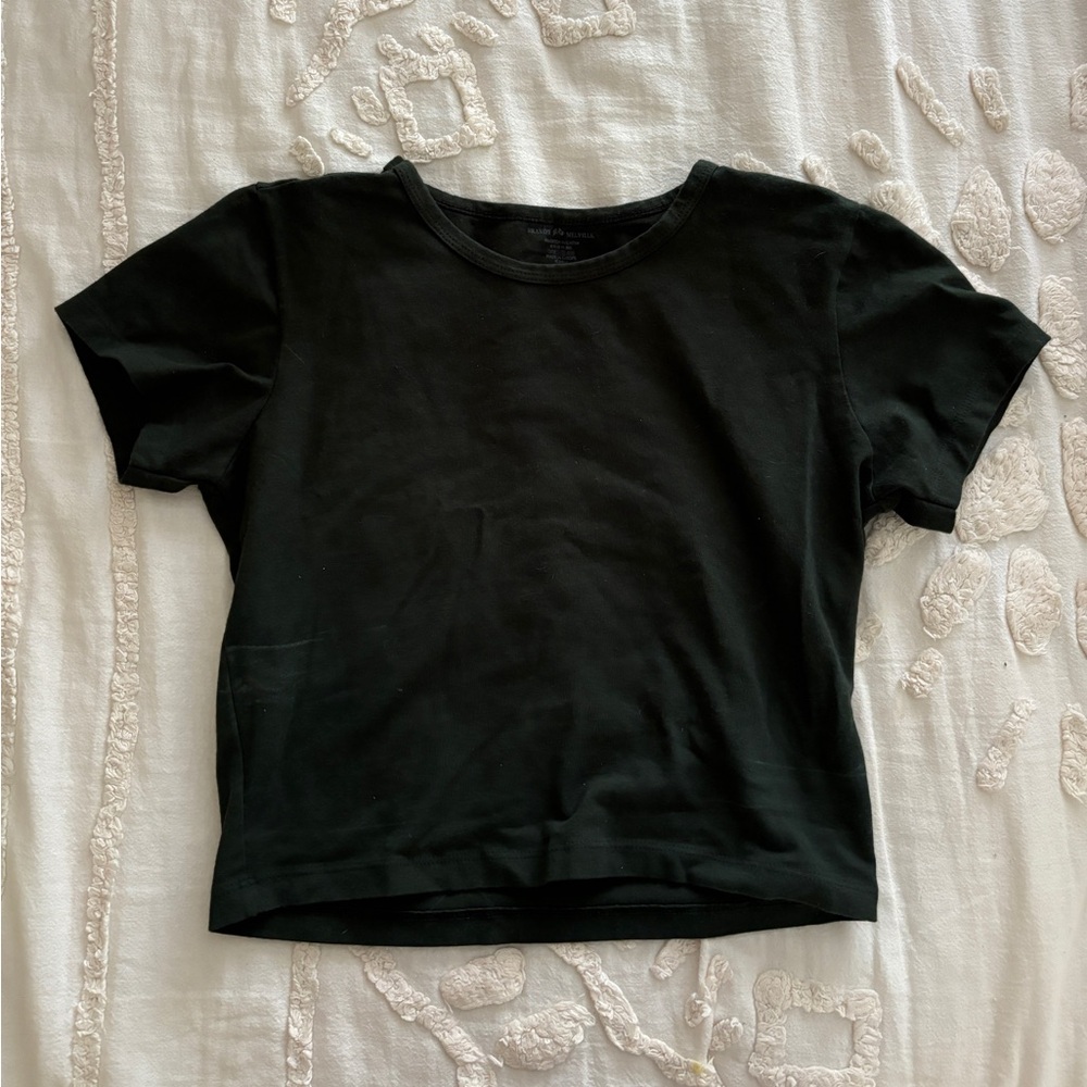 brandy melville hunter green baby tee